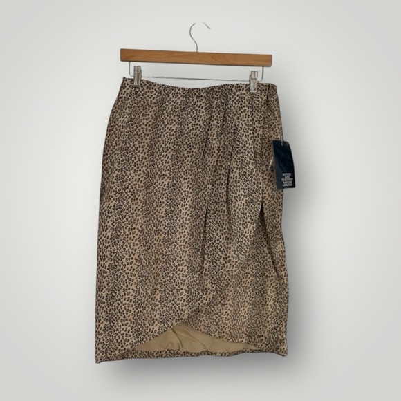 NWT Vintage 100% Leather Deadstock Chia Leopard Print Wrap Skirt Size 10 90s - Picture 1 of 8